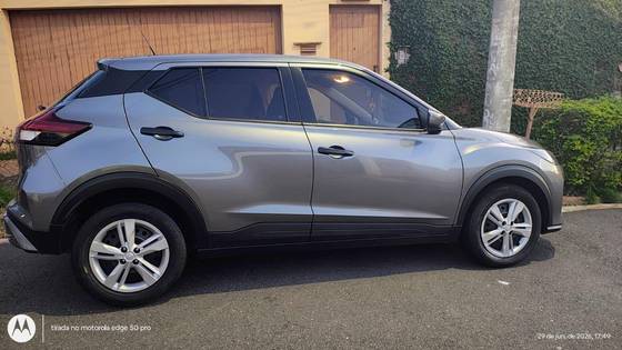 NISSAN KICKS 1.6 16V FLEXSTART ACTIVE XTRONIC NISSAN KICKS 1.6 16V FLEXSTART ACTIVE XTRONIC